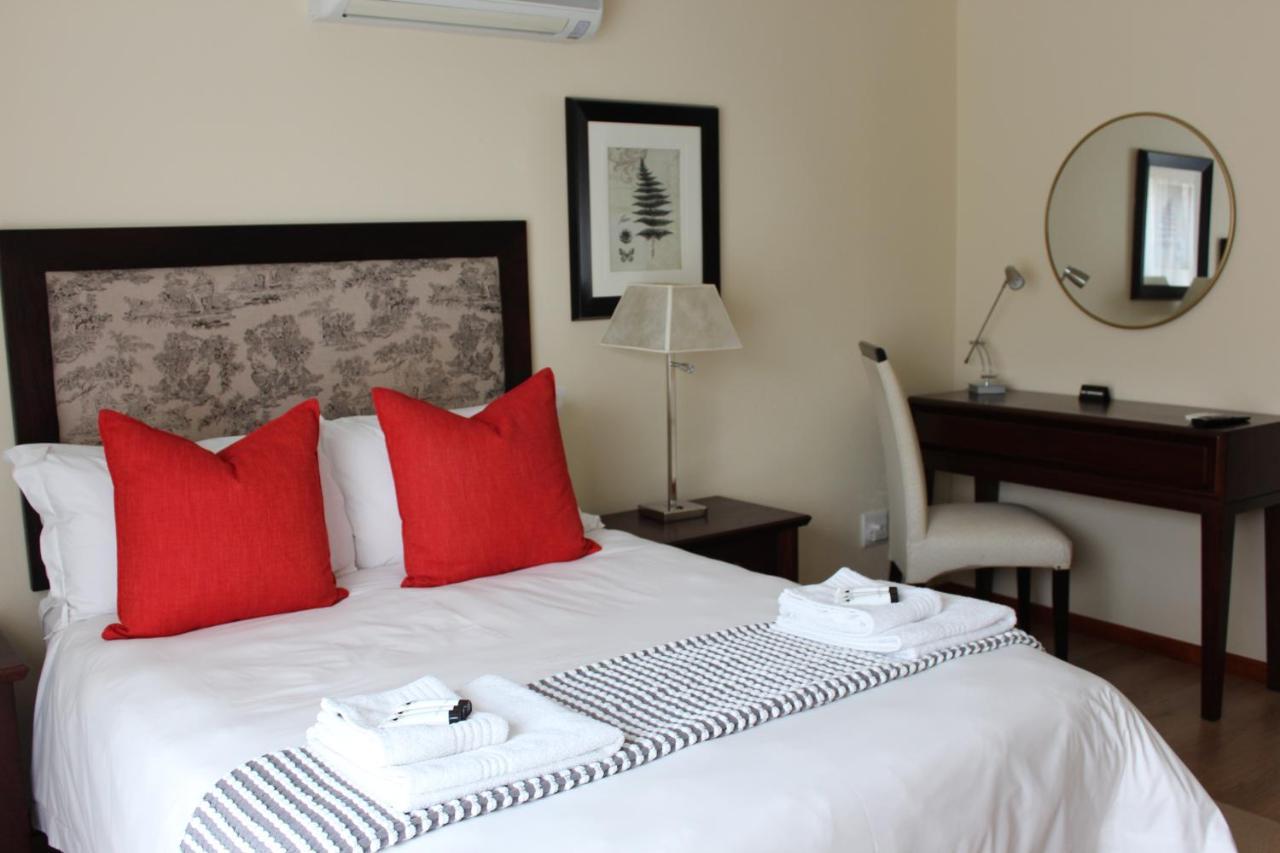 Topaz Cove Luxury Villas Edenvale Bagian luar foto