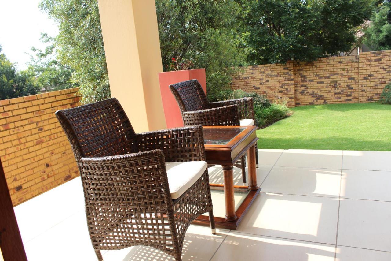 Topaz Cove Luxury Villas Edenvale Bagian luar foto
