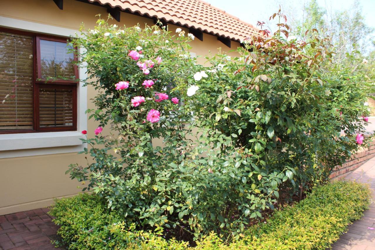 Topaz Cove Luxury Villas Edenvale Bagian luar foto