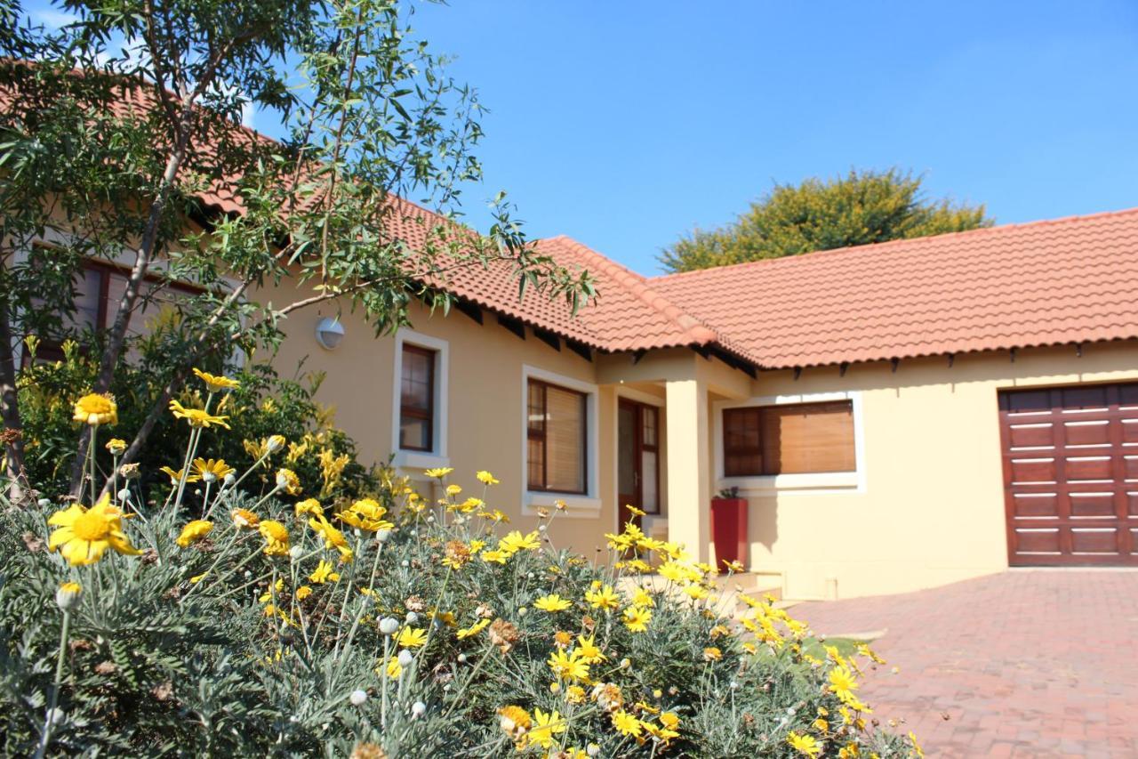 Topaz Cove Luxury Villas Edenvale Bagian luar foto