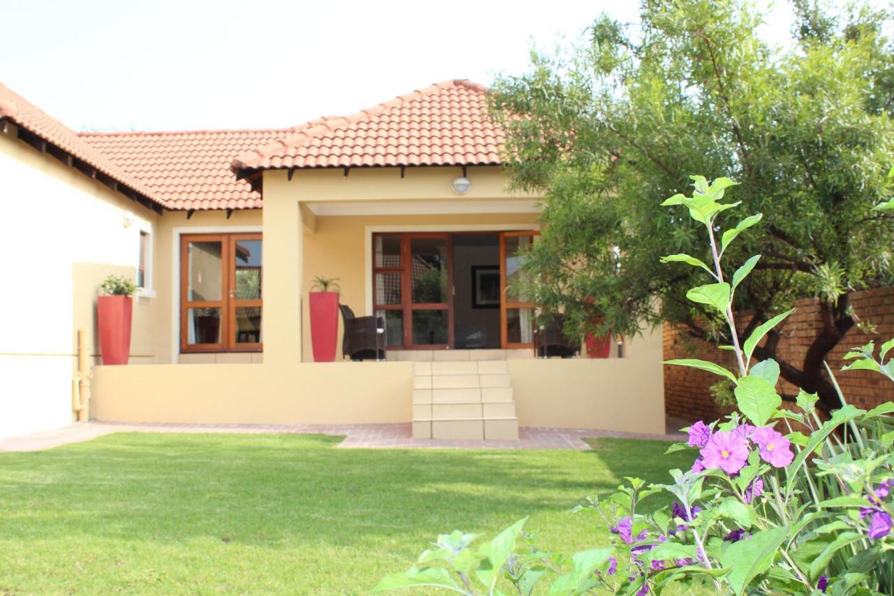 Topaz Cove Luxury Villas Edenvale Bagian luar foto