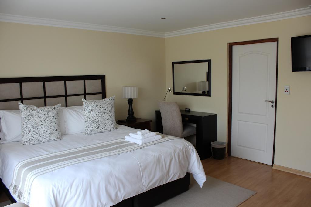 Topaz Cove Luxury Villas Edenvale Bagian luar foto