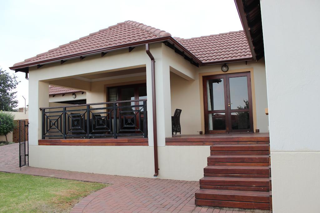 Topaz Cove Luxury Villas Edenvale Bagian luar foto