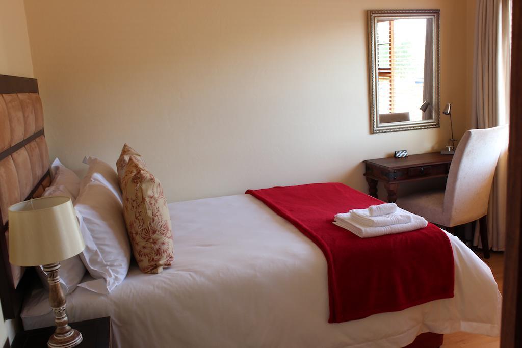 Topaz Cove Luxury Villas Edenvale Bagian luar foto